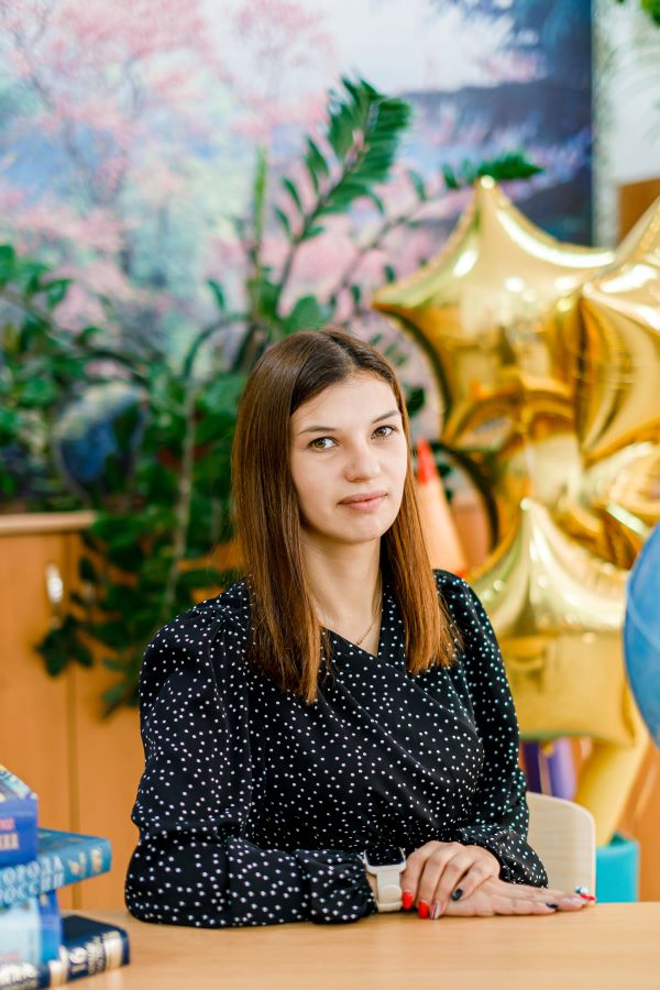Высоцкая Яна Олеговна.